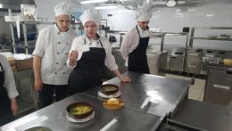 преподавателем Борисевич Е. С. был проведен урок-конкурс "Угадай блюдо"